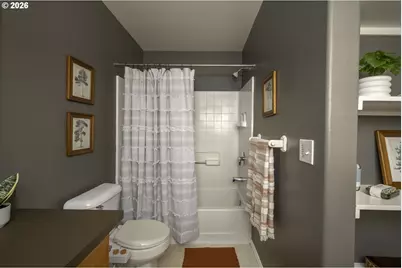 529 NE Russell St, Portland, OR 97212 - Photo 30