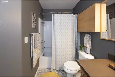 529 NE Russell St, Portland, OR 97212 - Photo 22