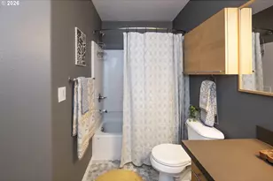 529 NE Russell St, Portland, OR 97212 - Photo 22