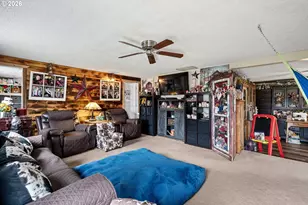 1700 E Grover Ave, Cottage Grove, OR 97424 - Photo 12