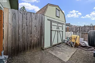 1700 E Grover Ave, Cottage Grove, OR 97424 - Photo 26