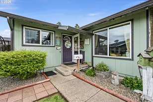1700 E Grover Ave, Cottage Grove, OR 97424 - Photo 2