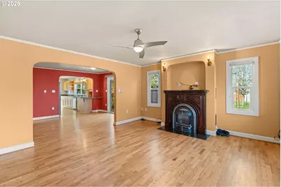 810 E 20th Ave, Eugene, OR 97405 - Photo 6