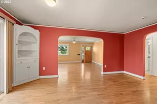 810 E 20th Ave, Eugene, OR 97405 - Photo 12