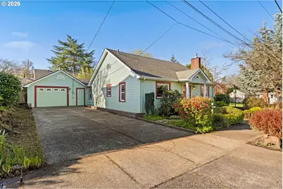 810 E 20th Ave, Eugene, OR 97405 - Photo 4
