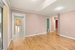 810 E 20th Ave, Eugene, OR 97405 - Photo 20