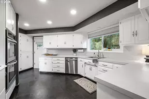 712 Mimosa St, Salem, OR 97302 - Photo 10