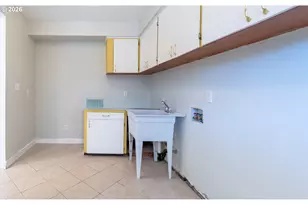 12640 NE Rose Pkwy, Portland, OR 97230 - Photo 40