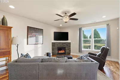 11 NE 17th St, Battle Ground, WA 98604 - Photo 24