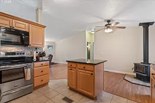 65824 Hemlock St, Elgin, OR 97827 - Photo 14