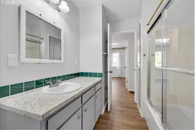 9430 SW Inez St, Portland, OR 97224 - Photo 18