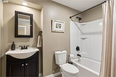 175 Bushnell Ln, Eugene, OR 97404 - Photo 24