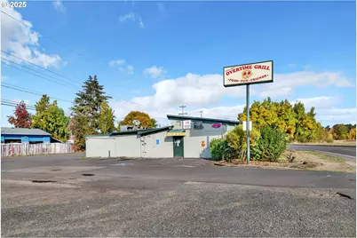 770 S Bertelsen Rd, Eugene, OR 97402 - Photo 12