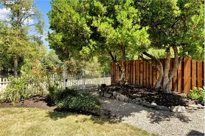 9047 SW Reiling St, Portland, OR 97224 - Photo 42