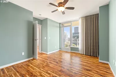 1500 SW 11th Ave #1704, Portland, OR 97201 - Photo 22