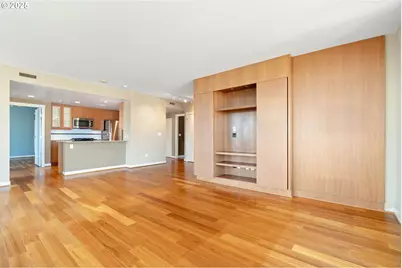 1500 SW 11th Ave #1704, Portland, OR 97201 - Photo 8