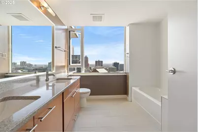 1500 SW 11th Ave #1704, Portland, OR 97201 - Photo 24