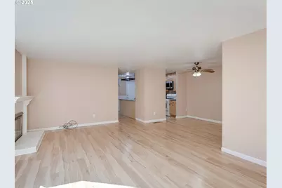 1632 NW 143rd Ave, Portland, OR 97229 - Photo 2