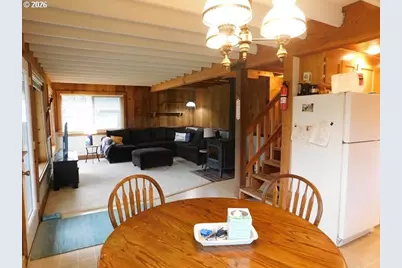 71432 Northshore Dr, Birkenfeld, OR 97016 - Photo 10