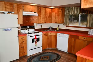 61515 Hwy 204, Weston, OR 97886 - Photo 2