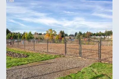 13857 SW 175th Ave, Tigard, OR 97140 - Photo 32