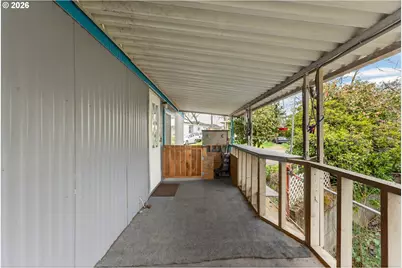 117 Northpark Ln, Roseburg, OR 97470 - Photo 6