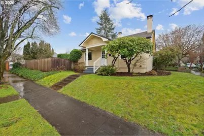 6106 SE Clinton St, Portland, OR 97206 - Photo 2