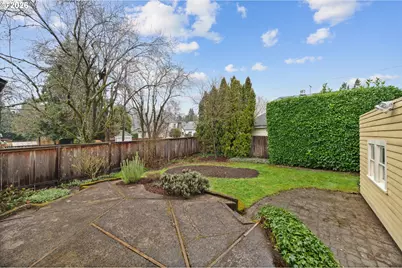 6106 SE Clinton St, Portland, OR 97206 - Photo 36