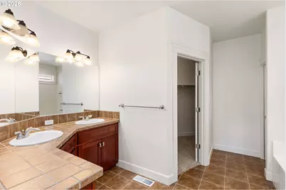11190 NW 317th Pl, North Plains, OR 97133 - Photo 18