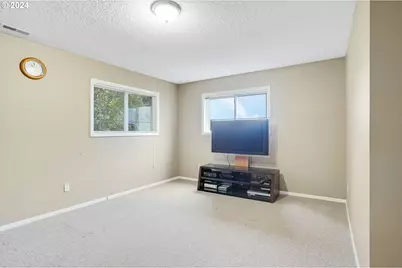 390 NW Conifer Blvd, Corvallis, OR 97330 - Photo 36