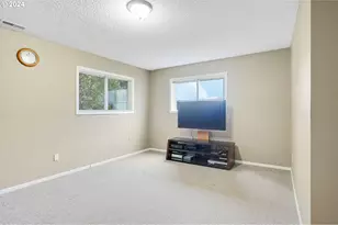 390 NW Conifer Blvd, Corvallis, OR 97330 - Photo 36