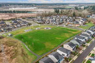 9448 N Alder St, Camas, WA 98607 - Photo 38