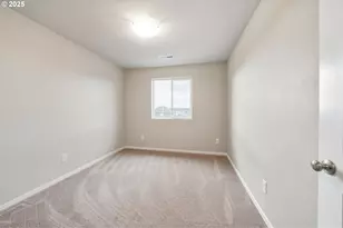 9448 N Alder St, Camas, WA 98607 - Photo 24