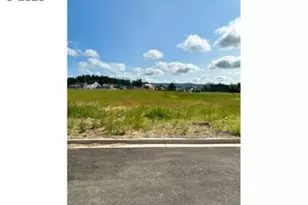 1625 N Young St, Lafayette, OR 97127 - Photo 2