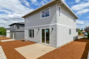 2271 SW Phyllis Pl, Gresham, OR 97080 - Photo 36