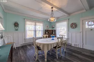 830 Division St SE, Bandon, OR 97411 - Photo 18