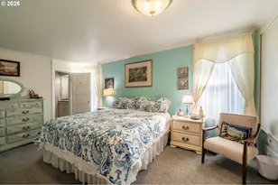 830 Division St SE, Bandon, OR 97411 - Photo 32