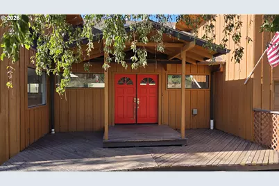380 Thompson St, Heppner, OR 97836 - Photo 12