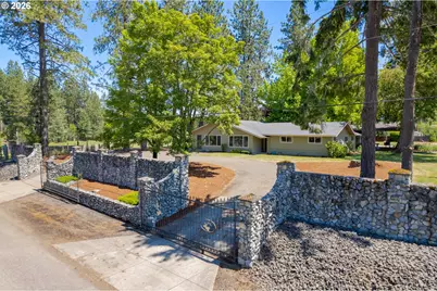 87313 Chinquapin Loop, Veneta, OR 97487 - Photo 1