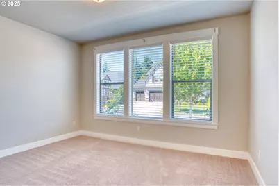 15332 SE Lewis St, Happy Valley, OR 97086 - Photo 32