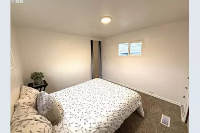 2150 Laura St #83, Springfield, OR 97477 - Photo 12