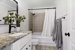 16465 White Buck Ave, La Pine, OR 97739 - Photo 18