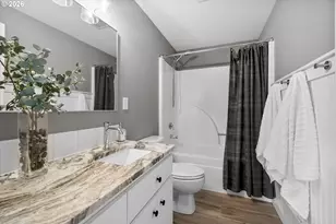 16465 White Buck Ave, La Pine, OR 97739 - Photo 8