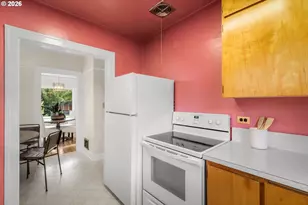 3329 NE Tillamook St, Portland, OR 97212 - Photo 18