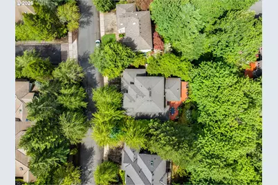 9731 NW Bartholomew Dr, Portland, OR 97229 - Photo 36