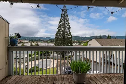 26 NW Mountain View Dr, Roseburg, OR 97471 - Photo 26