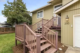 200 E Foothills Dr, Newberg, OR 97132 - Photo 6