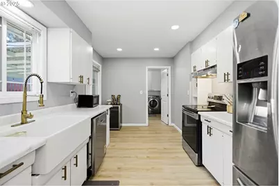 2500 Wright St, The Dalles, OR 97058 - Photo 12