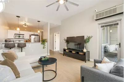 1125 NW 9th Ave #517, Portland, OR 97209 - Photo 24