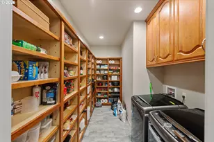 63404 Nathan Dr, Coos Bay, OR 97420 - Photo 16